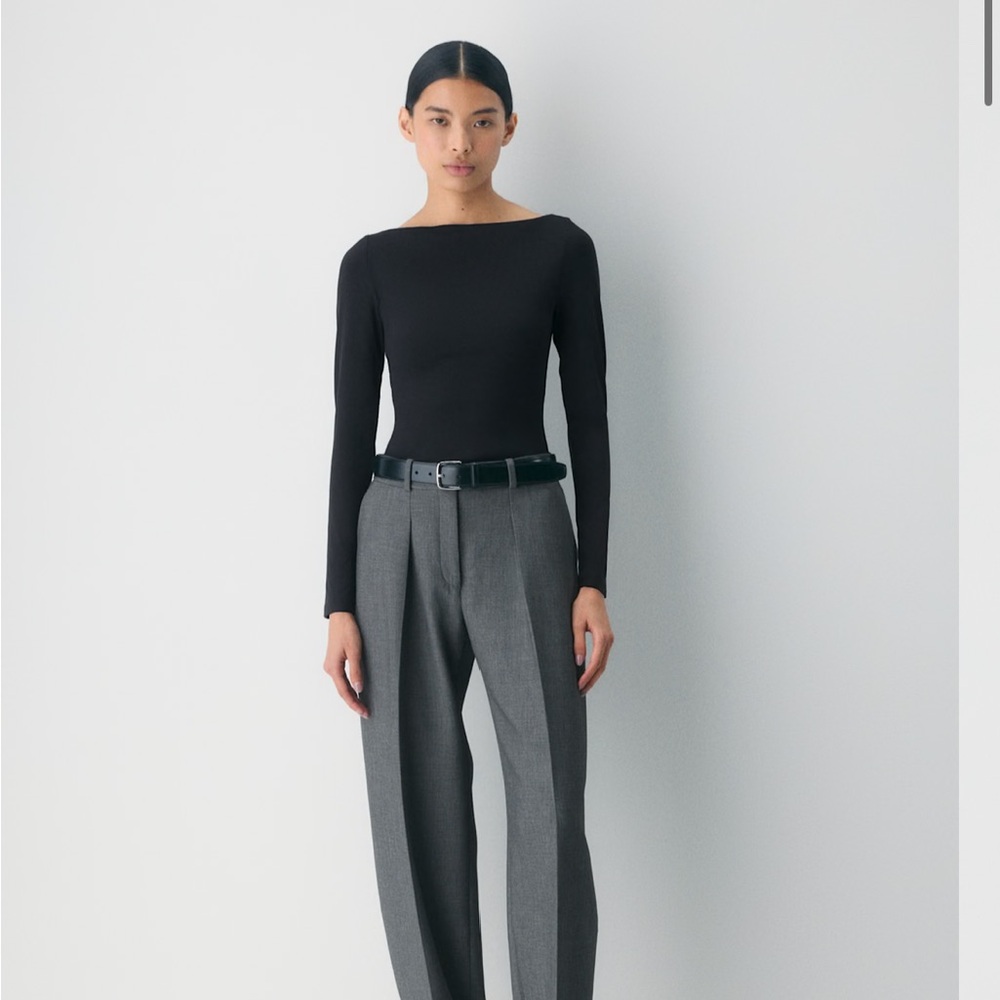 ARITZIA original contour boat neck long sleeve top